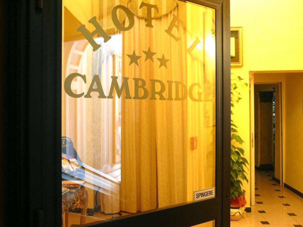 Cambridge Hotel Рим Экстерьер фото